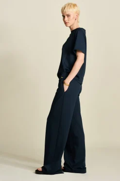 BROEK Suzi><noscript><img width=